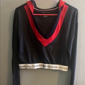 Tommy Hilfiger cropped sweater